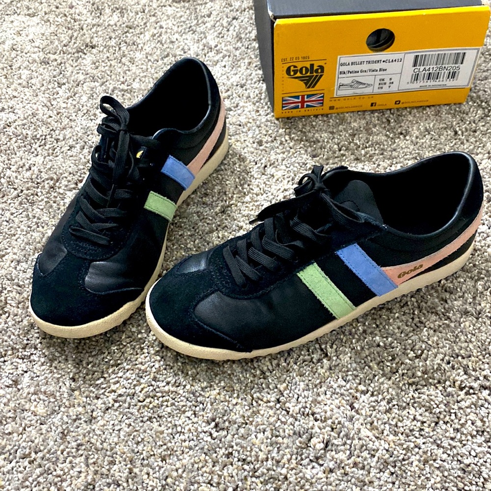 Gola Bullet tennis shoes. Worn twice. Like new.